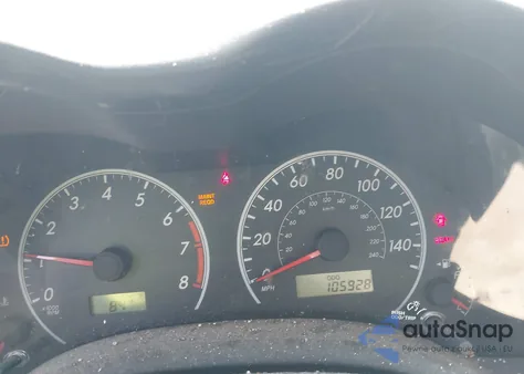 2011 Toyota Corolla z USA, uszkodzony, nr VIN 2T1BU4EE7BC582891